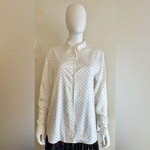 Uniqlo Size L White, Blue, and Brown Patterned Button-Down Shirt